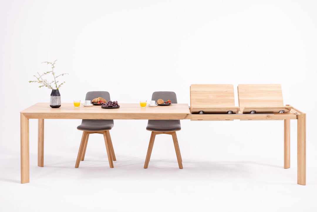 Tavolo da pranzo allungabile in legno massiccio DITA | KARPIS