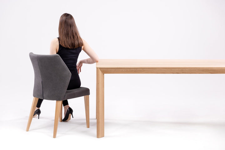 Tavolo da pranzo fisso in legno massiccio DITA | KARPIS