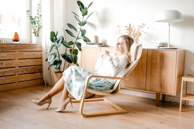 comoda sedia in legno