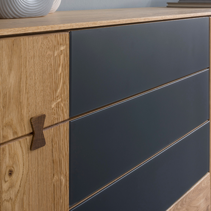 Cassettiera in rovere MINURA 47, 195x85x40 cm | VESKOR