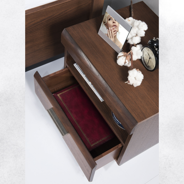 Comodino in rovere PORTI 79, 50x45x42 cm | VESKOR