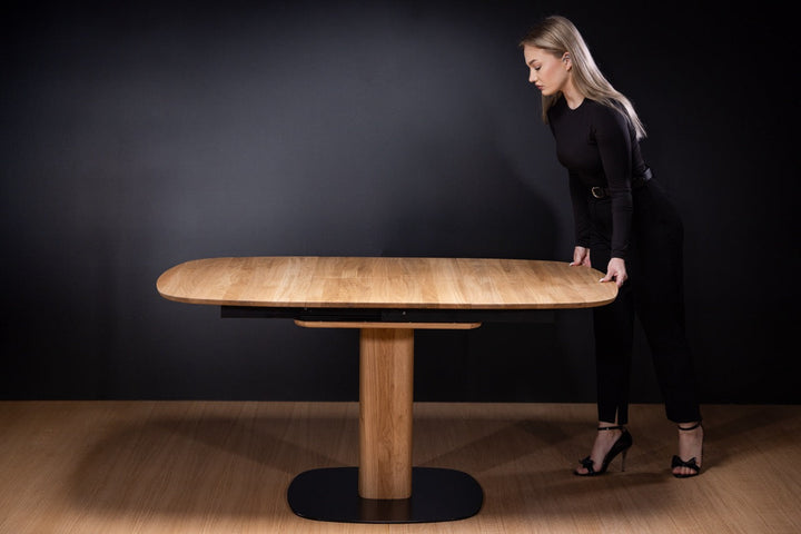 Tavolo da pranzo allungabile in legno massiccio LUNA | KARPIS