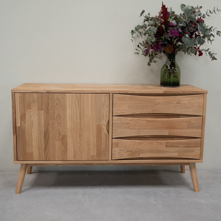 VESKOR Credenza in legno di quercia in rovere massiccio sostenibile