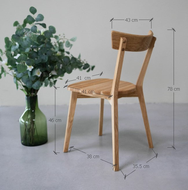 VESKOR Confezione di sedie da pranzo in rovere massiccio della collezione Victoria Mobili nordici dal design moderno Mobel.Store