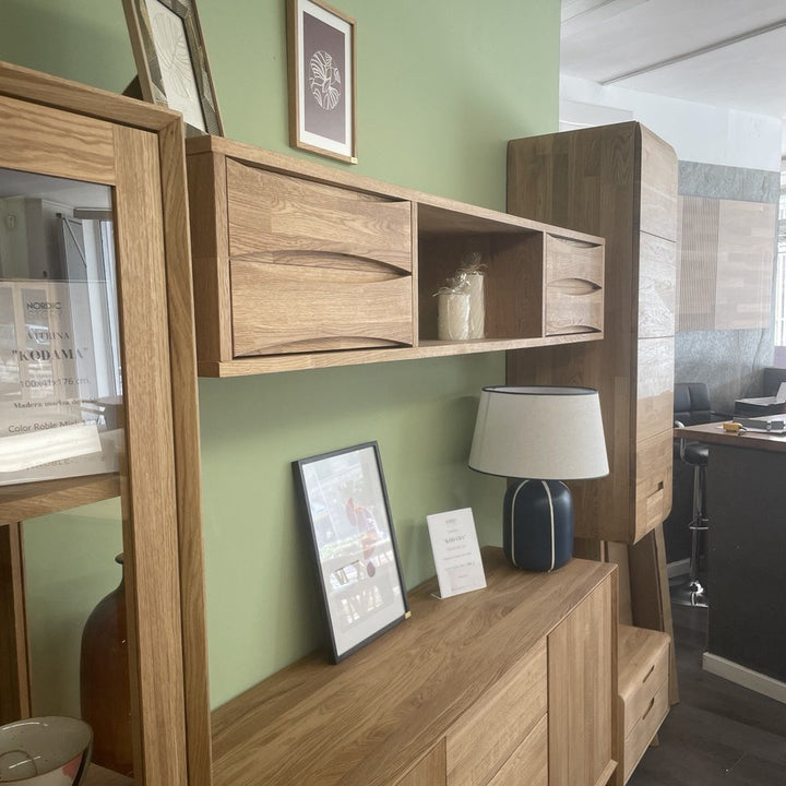 Porta TV galleggiante in rovere MALMO | VESKOR
