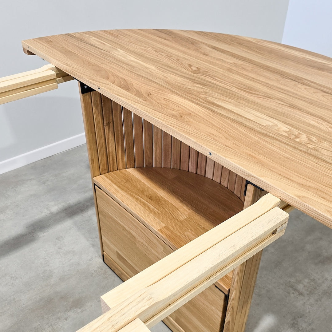 VESKOR Tavolo da pranzo rotondo allungabile in rovere massiccio ROMA 135-235 x 135 x 75 cm.
