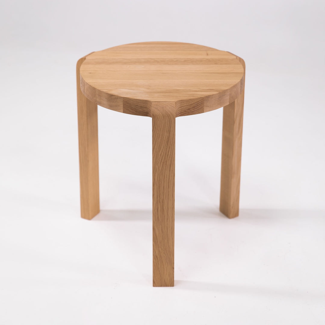 Tavolino in legno massiccio OPUS | KARPIS