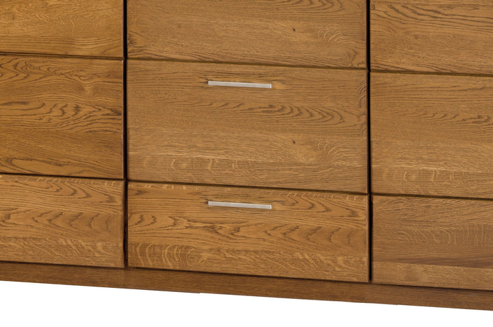 Cassettiera VELVET 47 in rovere, 181x42x89 cm. | VESKOR