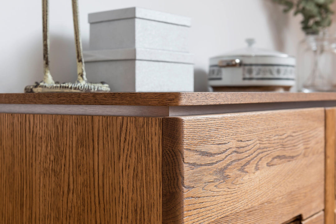 VESKOR Montenegro mobili in legno di quercia, vetrina, credenza, cassettiera, tavolo da pranzo, tavolino, moderno, elegante, design nordico 