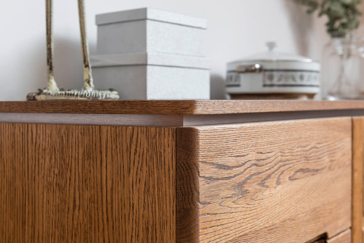 VESKOR Montenegro mobili in legno di quercia, vetrina, credenza, cassettiera, tavolo da pranzo, tavolino, moderno, elegante, design nordico