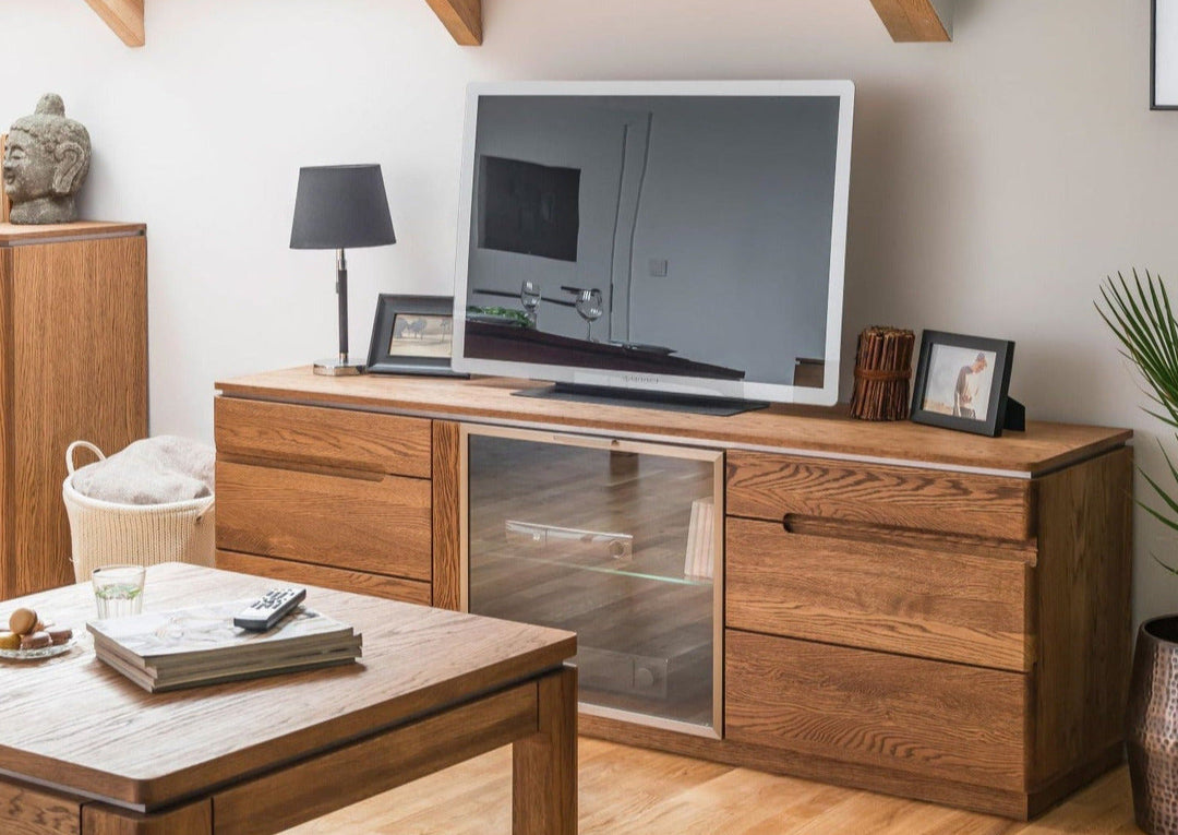 VESKOR Montenegro mobili in legno di quercia, vetrina, credenza, cassettiera, tavolo da pranzo, tavolino, moderno, elegante, design nordico