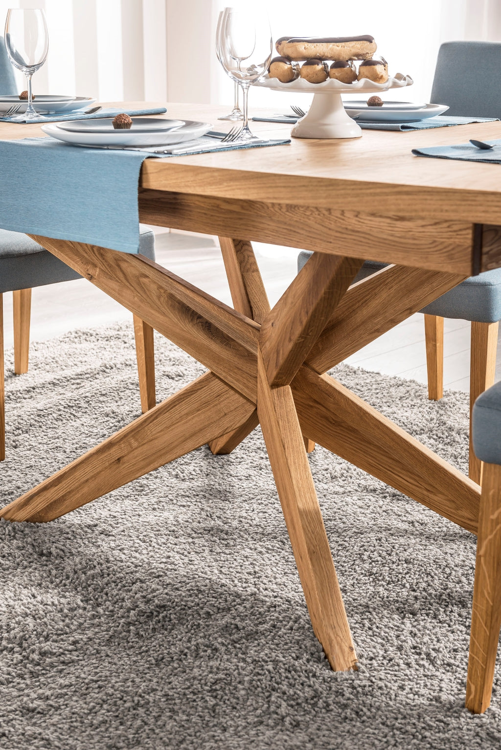 VESKOR Tavolo da pranzo allungabile in rovere massiccio della collezione Velle Mobili nordici dal design moderno